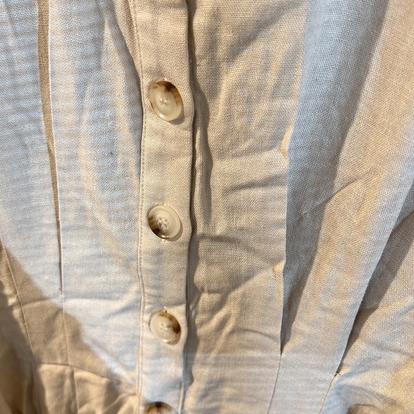 BLANK NYC Linen Jumpsuit with Belt, Comfortable and Elegant Trous - Picture 5 of 11